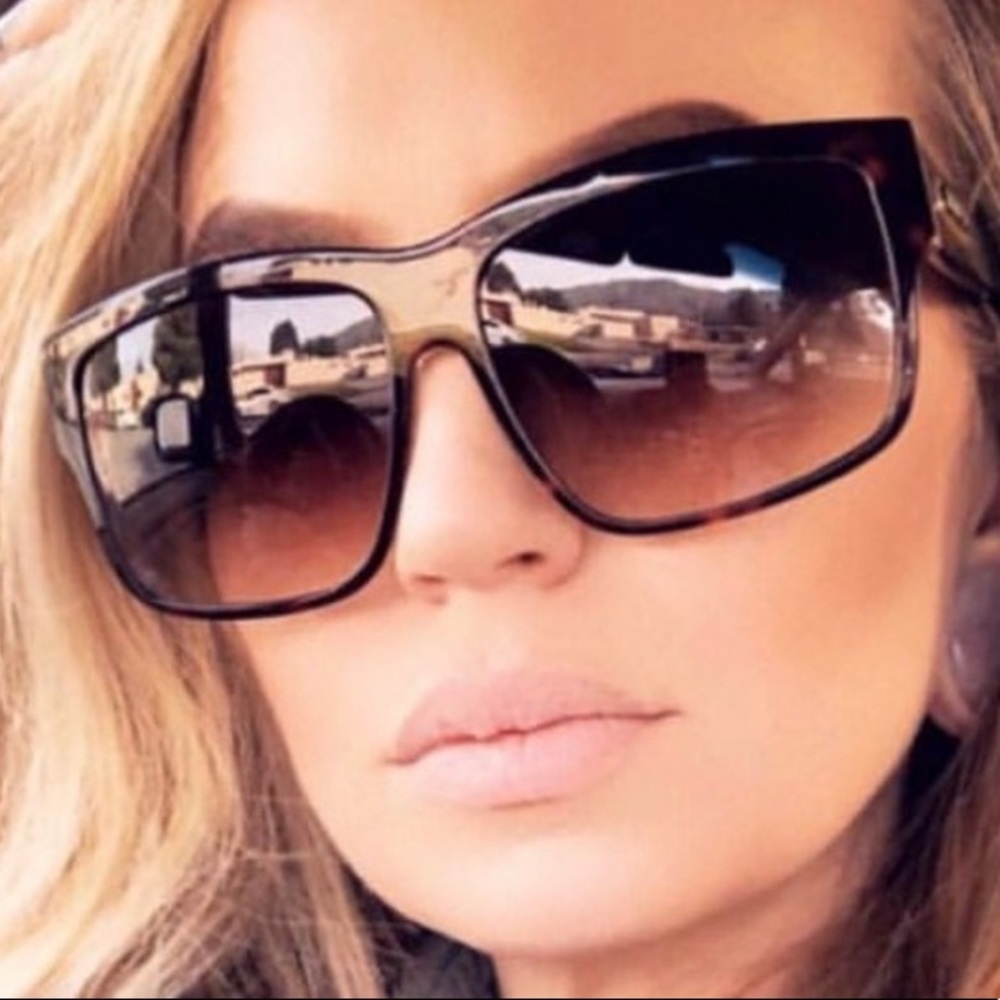 Fly Girls Sunglasses 🖤 Free Flying